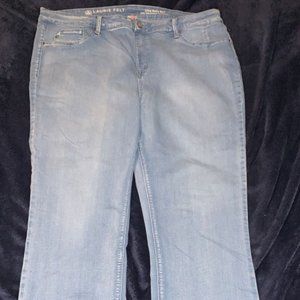 Laurie Felt Silky Baby Bell Jeans